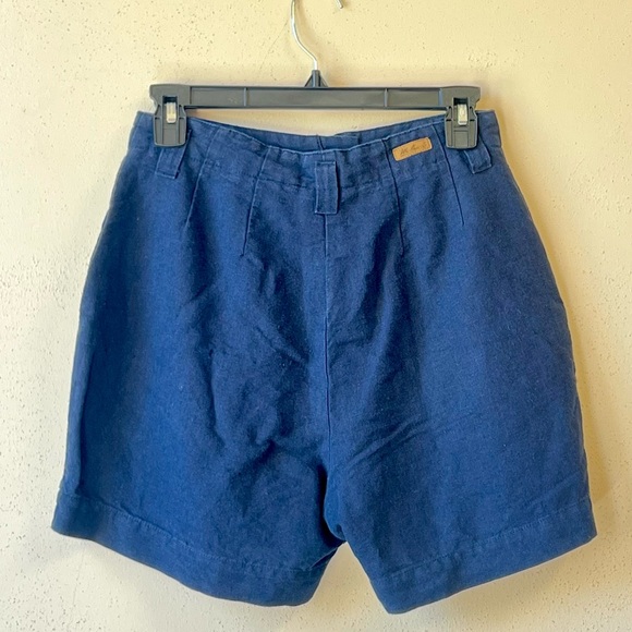 Woolrich Linen Blend Shorts - Picture 2 of 8